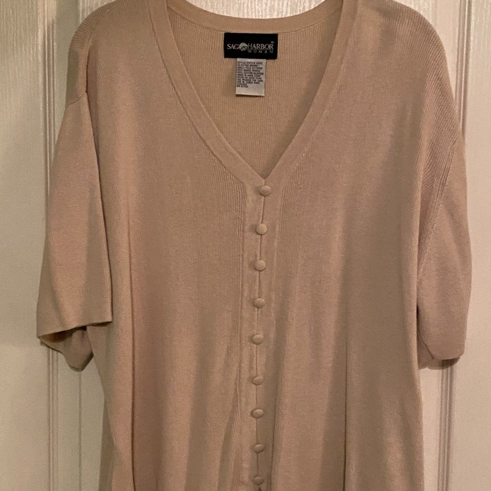 Womens pull-over sweater